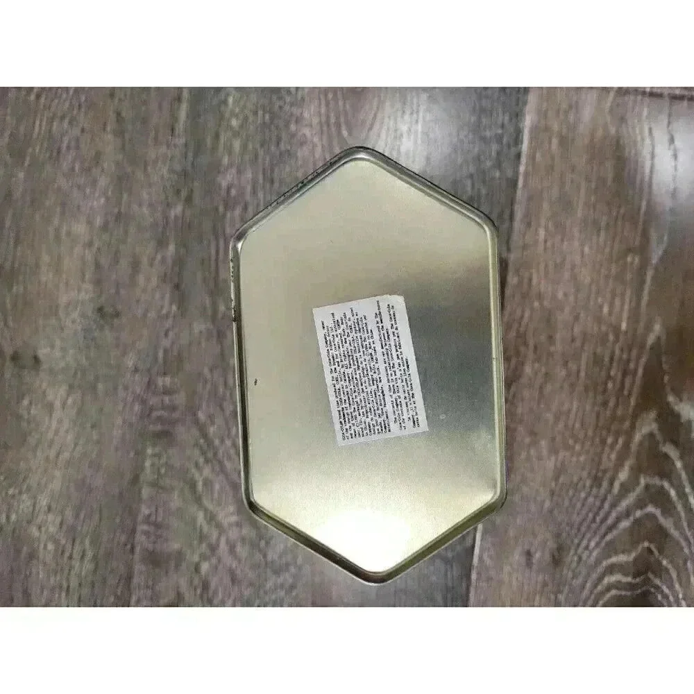 Vintage Coca Cola metal tin‎ #1